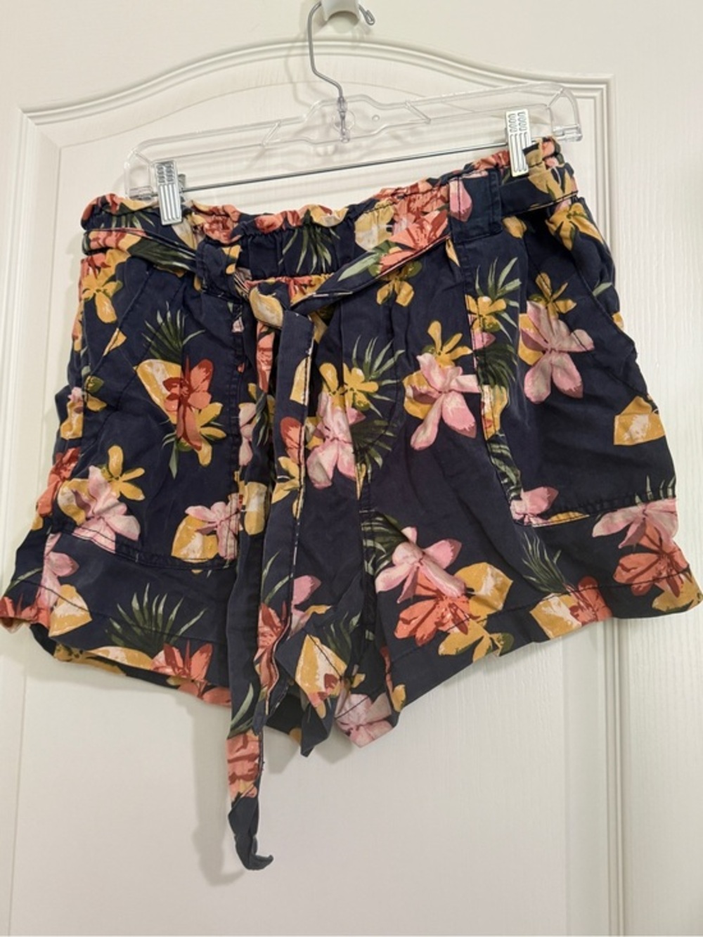 Time and Tru Navy Floral Tie-Waist Shorts with Pink & Yellow Blooms